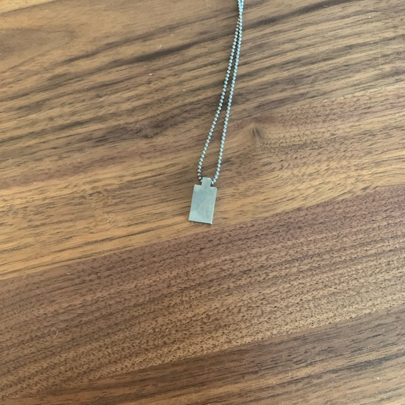 Burberry Necklace “Dog Tag Style” - Picture 3 of 5